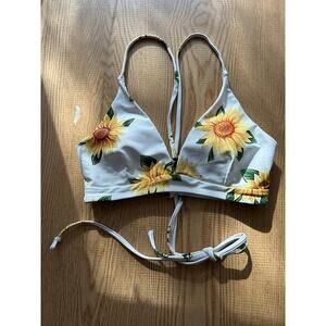 B5 New Women’s Zaful Sunflower 🌻 Print Bikini👙Top Size Small/4